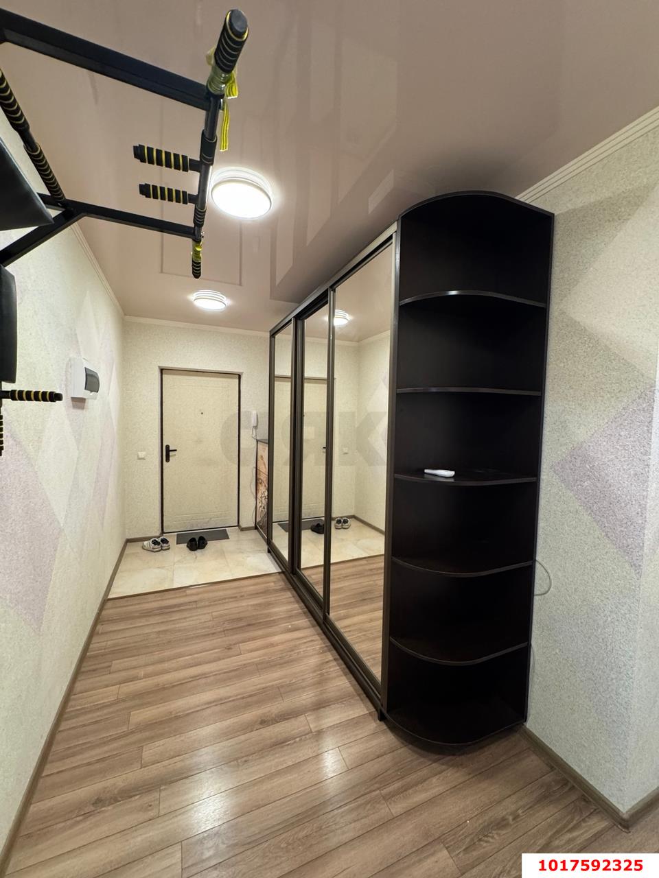 Фото №9: 2-комнатная квартира <span class="whitespace-nowrap">72 м²</span>, <span class="whitespace-nowrap">14/16 эт.</span> - Краснодар, Прикубанский внутригородской округ, имени Петра Метальникова, мкр. жилой комплекс Инсити, ул. Евгении Жигуленко, 11/2
