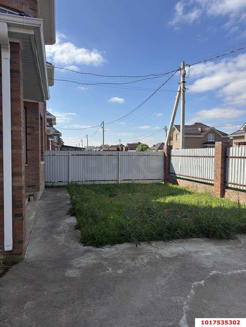 Фото №6: Дом <span class="whitespace-nowrap">140 м²</span> <span class="whitespace-nowrap">+ 3.01 сот.</span>, <span class="whitespace-nowrap">2 эт.</span> - Краснодар, Прикубанский внутригородской округ, п. коттеджный  Барвиха, пр-д 3-й  Писателя Степанова