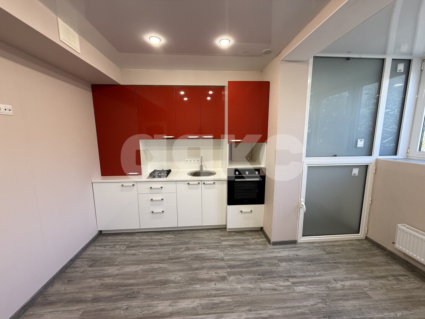 Фото №2: Студия <span class="whitespace-nowrap">21 м²</span>, <span class="whitespace-nowrap">1/12 эт.</span> - Небуг, ул. Газовиков, 3А/3