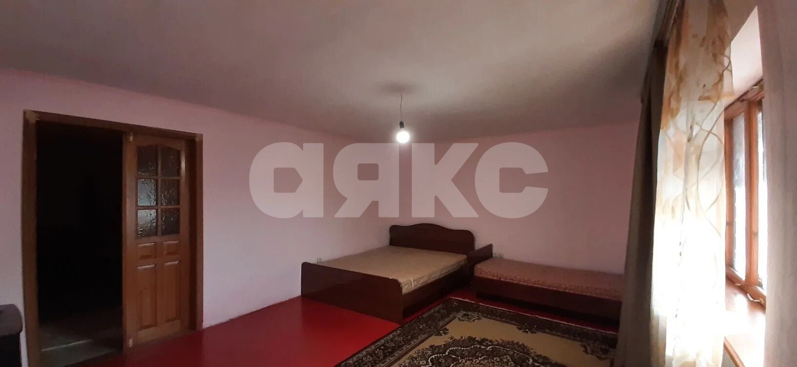 Фото №6: Дом <span class="whitespace-nowrap">151 м²</span> <span class="whitespace-nowrap">+ 17 сот.</span>, <span class="whitespace-nowrap">2 эт.</span> - Джубга, ул. Советская, 118