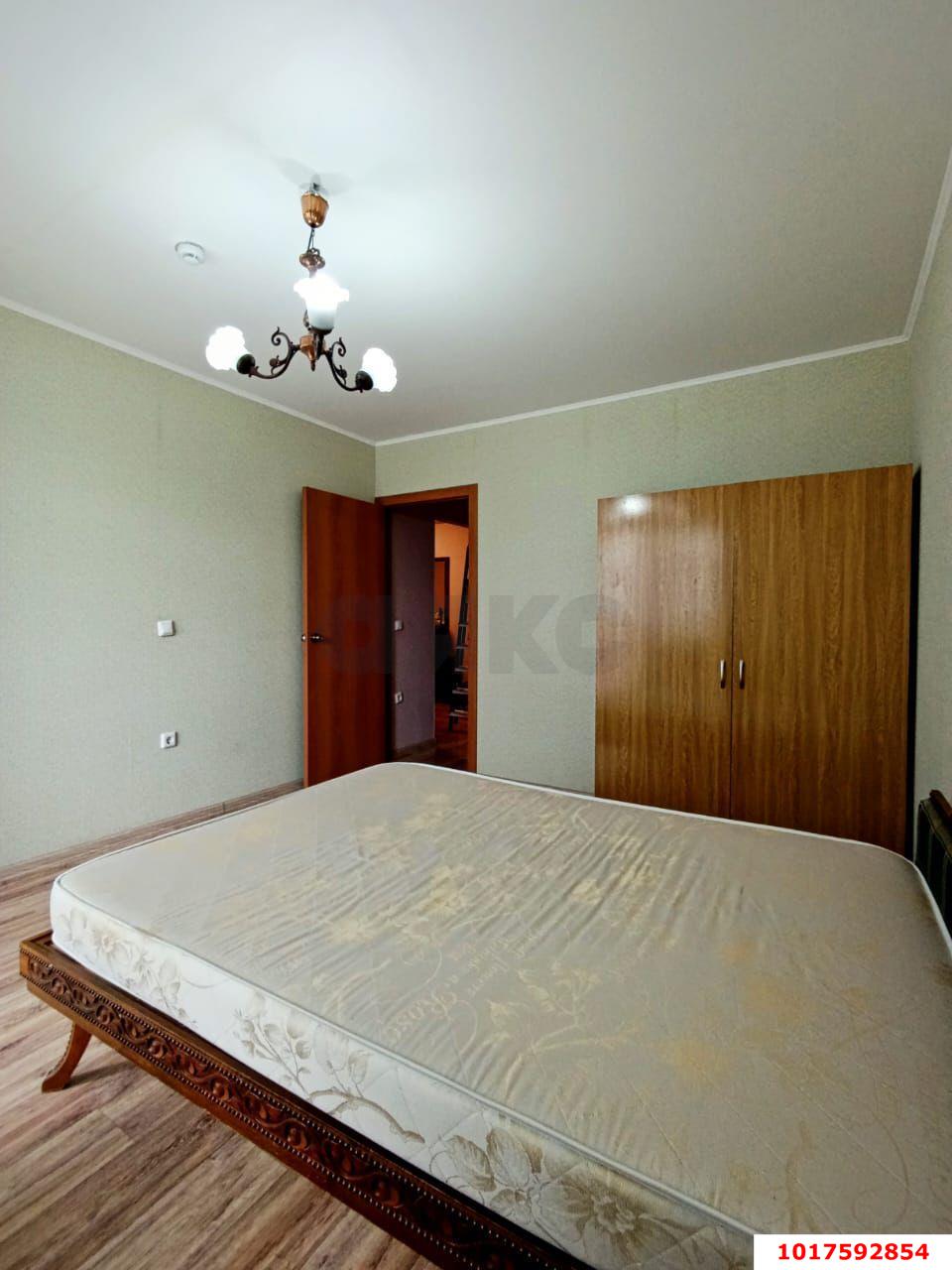 Фото №8: 2-комнатная квартира <span class="whitespace-nowrap">70 м²</span>, <span class="whitespace-nowrap">1/16 эт.</span> - Краснодар, Карасунский внутригородской округ, мкр. Почтовый, пр-кт имени писателя Знаменского, 31к1