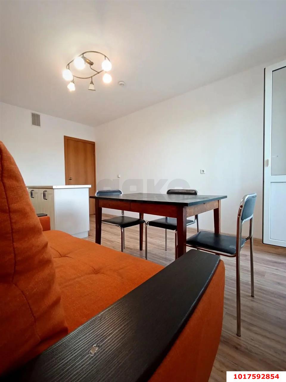 Фото №5: 2-комнатная квартира <span class="whitespace-nowrap">70 м²</span>, <span class="whitespace-nowrap">1/16 эт.</span> - Краснодар, Карасунский внутригородской округ, мкр. Почтовый, пр-кт имени писателя Знаменского, 31к1