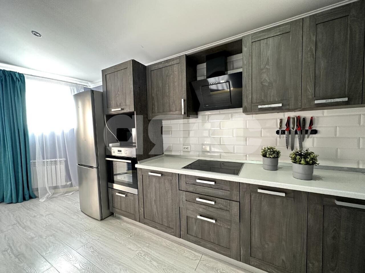 Фото №3: 3-комнатная квартира <span class="whitespace-nowrap">102 м²</span>, <span class="whitespace-nowrap">10/10 эт.</span> - Анапа, пр-кт Пионерский, 255/2к4