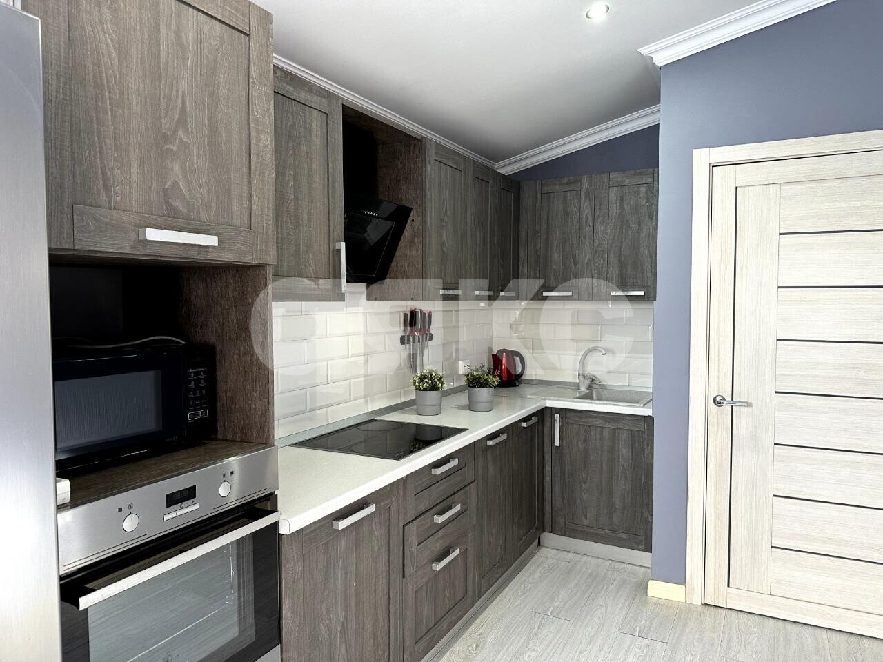 Фото №5: 3-комнатная квартира <span class="whitespace-nowrap">102 м²</span>, <span class="whitespace-nowrap">10/10 эт.</span> - Анапа, пр-кт Пионерский, 255/2к4