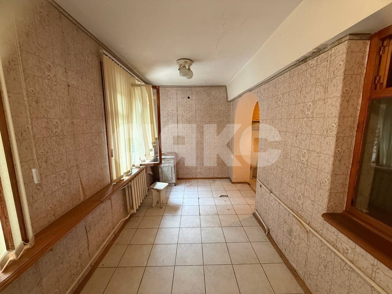 Фото №3: 3-комнатная квартира <span class="whitespace-nowrap">85 м²</span>, <span class="whitespace-nowrap">1/5 эт.</span> - Туапсе, ул. Фрунзе, 53А