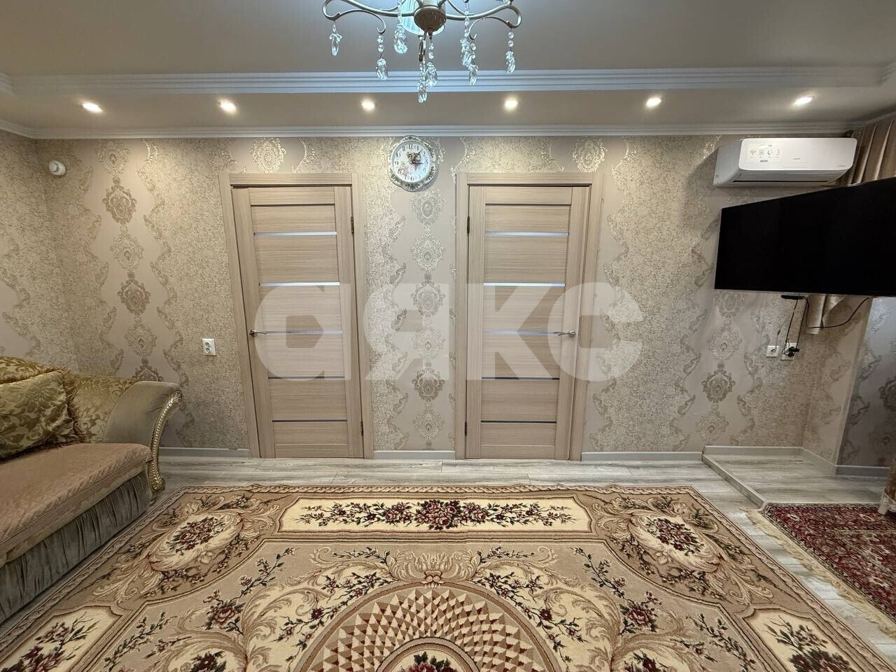 Фото №2: 3-комнатная квартира <span class="whitespace-nowrap">42 м²</span>, <span class="whitespace-nowrap">5/5 эт.</span> - Туапсе, ул. Галины Петровой, 3