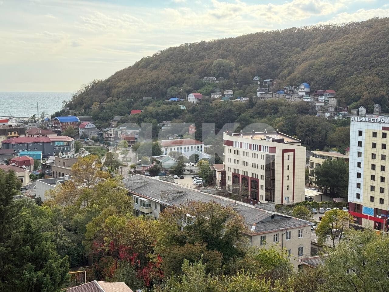Фото №10: 2-комнатная квартира <span class="whitespace-nowrap">47 м²</span>, <span class="whitespace-nowrap">7/9 эт.</span> - Туапсе, ул. Ленинградская, 11