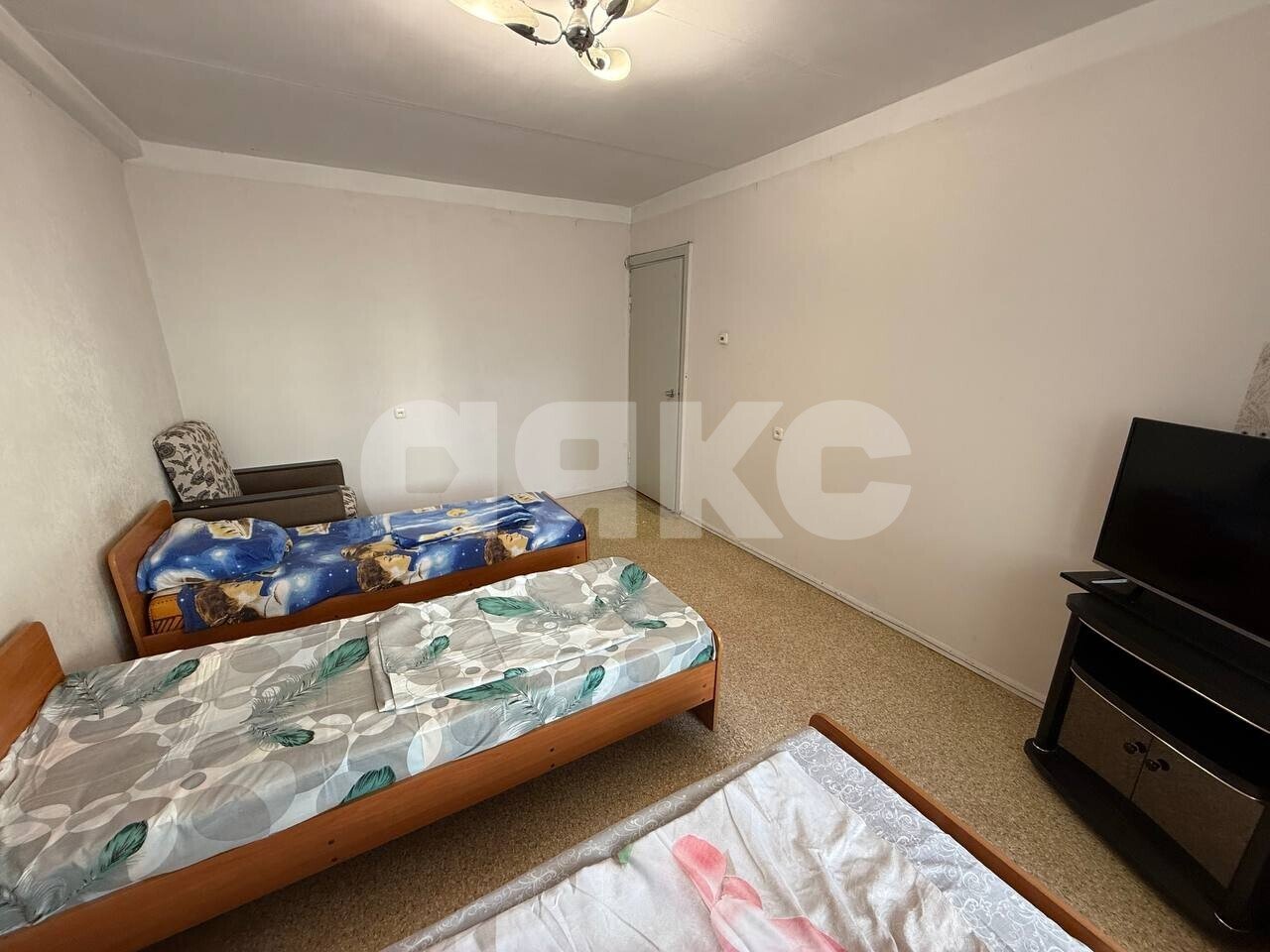 Фото №2: 2-комнатная квартира <span class="whitespace-nowrap">47 м²</span>, <span class="whitespace-nowrap">7/9 эт.</span> - Туапсе, ул. Ленинградская, 11