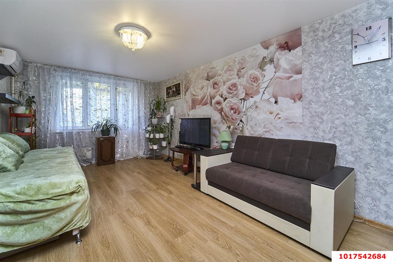 Фото №3: 1-комнатная квартира <span class="whitespace-nowrap">36 м²</span>, <span class="whitespace-nowrap">7/12 эт.</span> - Краснодар, Прикубанский внутригородской округ, мкр. 40 лет Победы, ул. имени 40-летия Победы, 146/8