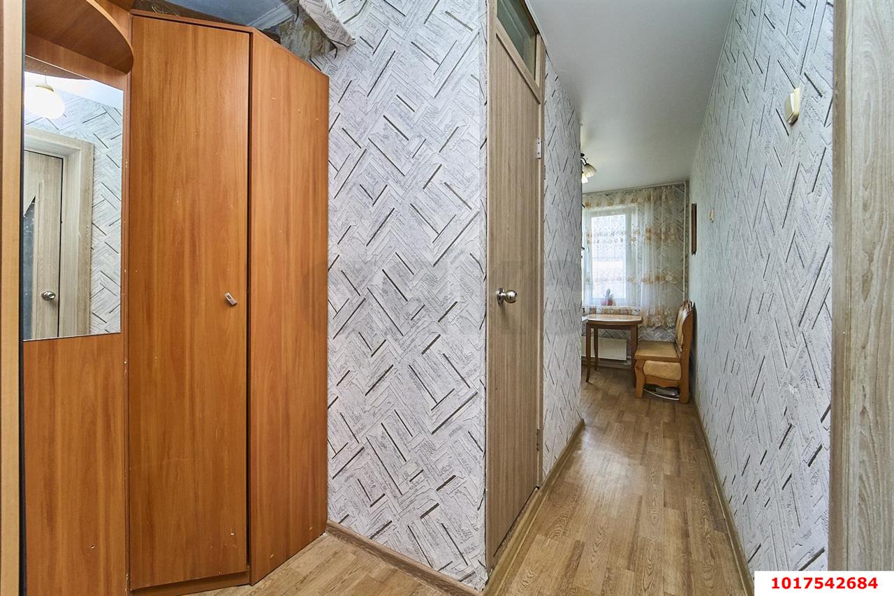 Фото №9: 1-комнатная квартира <span class="whitespace-nowrap">36 м²</span>, <span class="whitespace-nowrap">7/12 эт.</span> - Краснодар, Прикубанский внутригородской округ, мкр. 40 лет Победы, ул. имени 40-летия Победы, 146/8