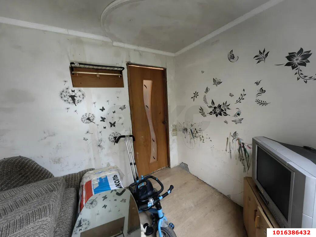 Фото №6: Дом <span class="whitespace-nowrap">25 м²</span> <span class="whitespace-nowrap">+ 5.7 сот.</span>, <span class="whitespace-nowrap">1 эт.</span> - КТТУ, мкр. Прикубанский внутригородской округ, ул. Кутузова, 47