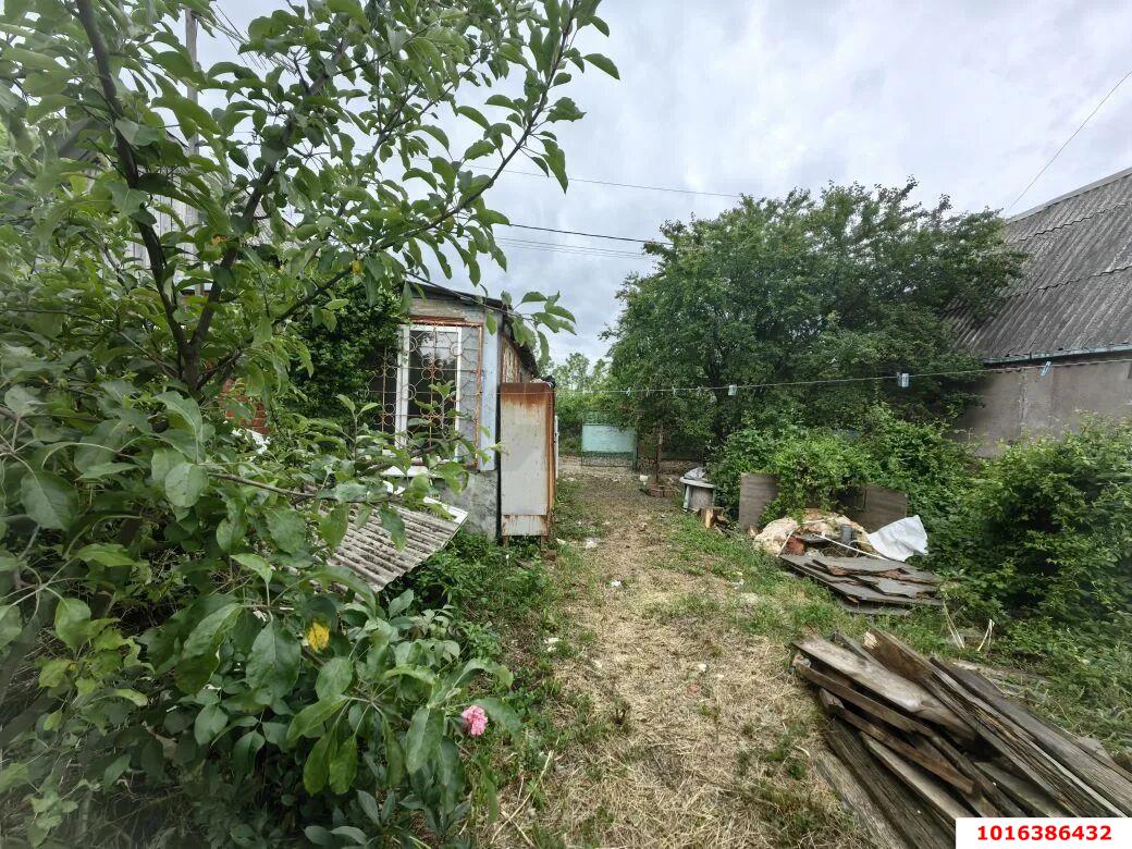 Фото №9: Дом <span class="whitespace-nowrap">25 м²</span> <span class="whitespace-nowrap">+ 5.7 сот.</span>, <span class="whitespace-nowrap">1 эт.</span> - КТТУ, мкр. Прикубанский внутригородской округ, ул. Кутузова, 47