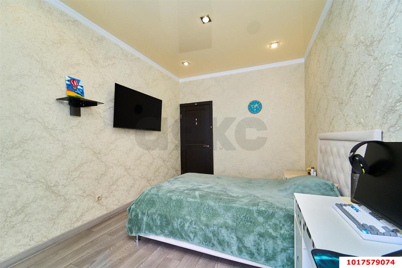 Фото №6: 2-комнатная квартира <span class="whitespace-nowrap">67 м²</span>, <span class="whitespace-nowrap">6/8 эт.</span> - Краснодар, Прикубанский внутригородской округ, мкр. имени Маршала Жукова, ул. Кореновская, 21