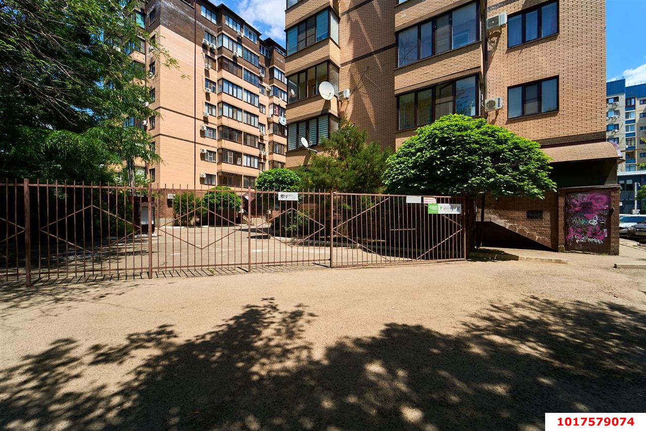 Фото №13: 2-комнатная квартира <span class="whitespace-nowrap">67 м²</span>, <span class="whitespace-nowrap">6/8 эт.</span> - Краснодар, Прикубанский внутригородской округ, мкр. имени Маршала Жукова, ул. Кореновская, 21