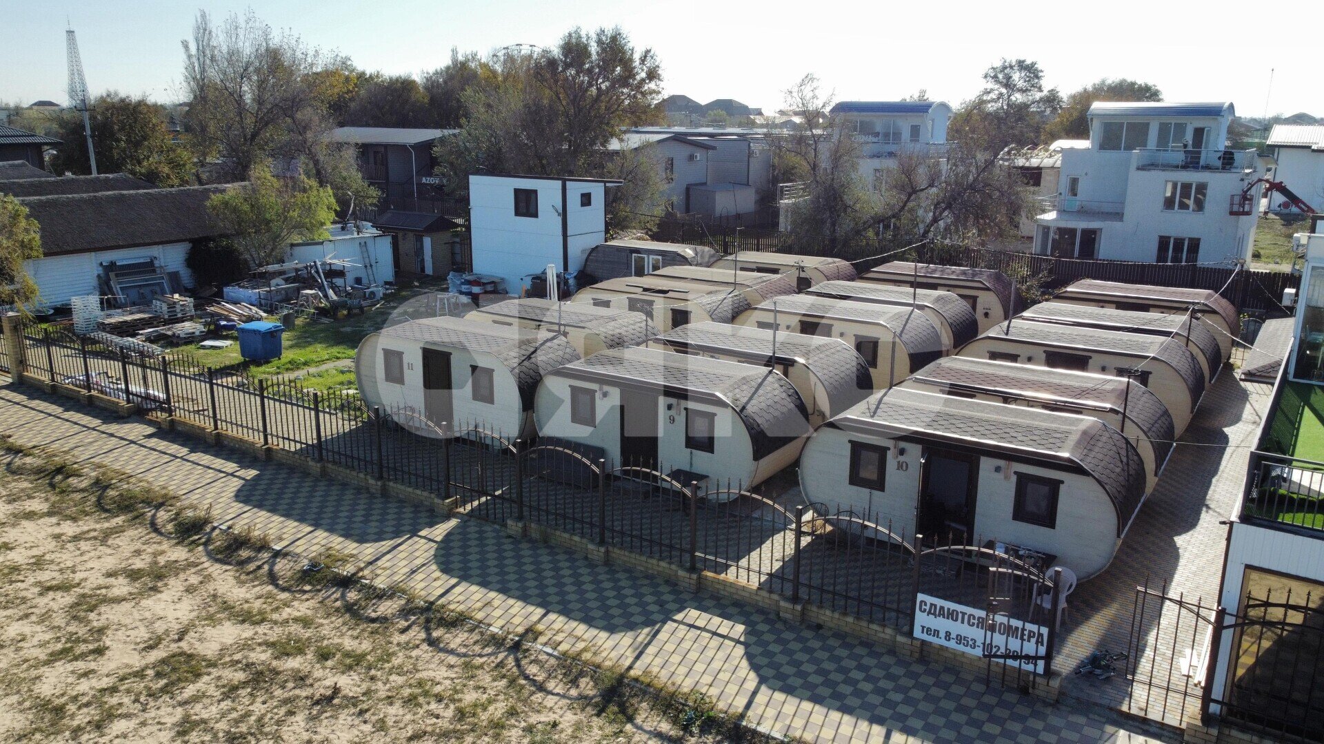 Фото №2: Коммерция <span class="whitespace-nowrap">1500 м²</span>, <span class="whitespace-nowrap">1/2 эт.</span> - Голубицкая, ул. Курортная, 75Б