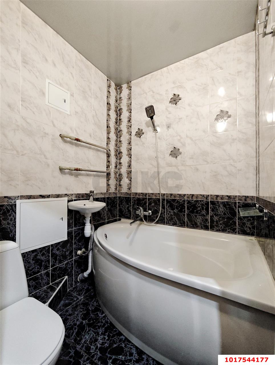 Фото №5: 1-комнатная квартира <span class="whitespace-nowrap">41 м²</span>, <span class="whitespace-nowrap">6/6 эт.</span> - Краснодар, Прикубанский внутригородской округ, мкр. Музыкальный, ул. имени Сергея Есенина, 84Г