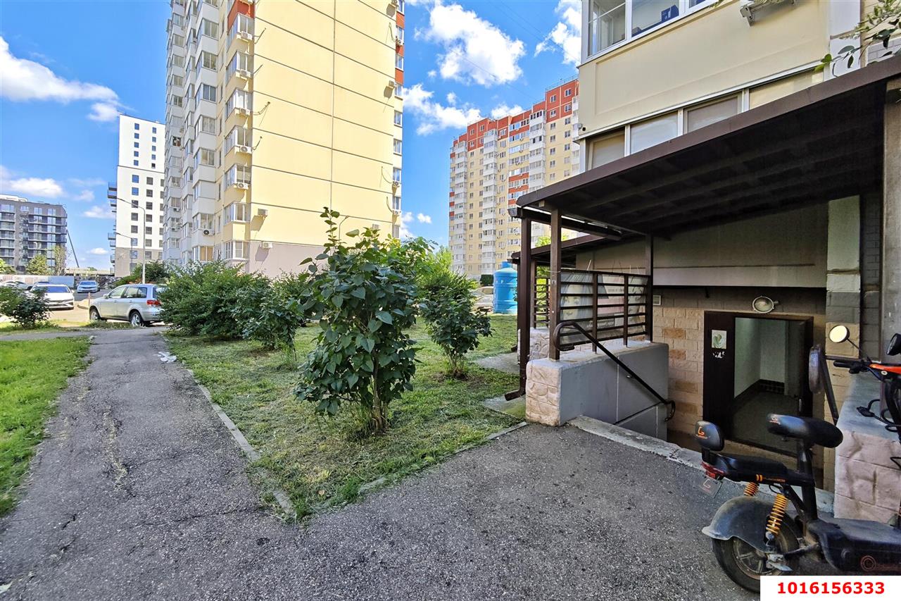 Фото №6: Офисное помещение <span class="whitespace-nowrap">19 м²</span>, <span class="whitespace-nowrap">13 эт.</span> - Краснодар, Прикубанский внутригородской округ, мкр. Молодёжный, ул. Душистая, 39