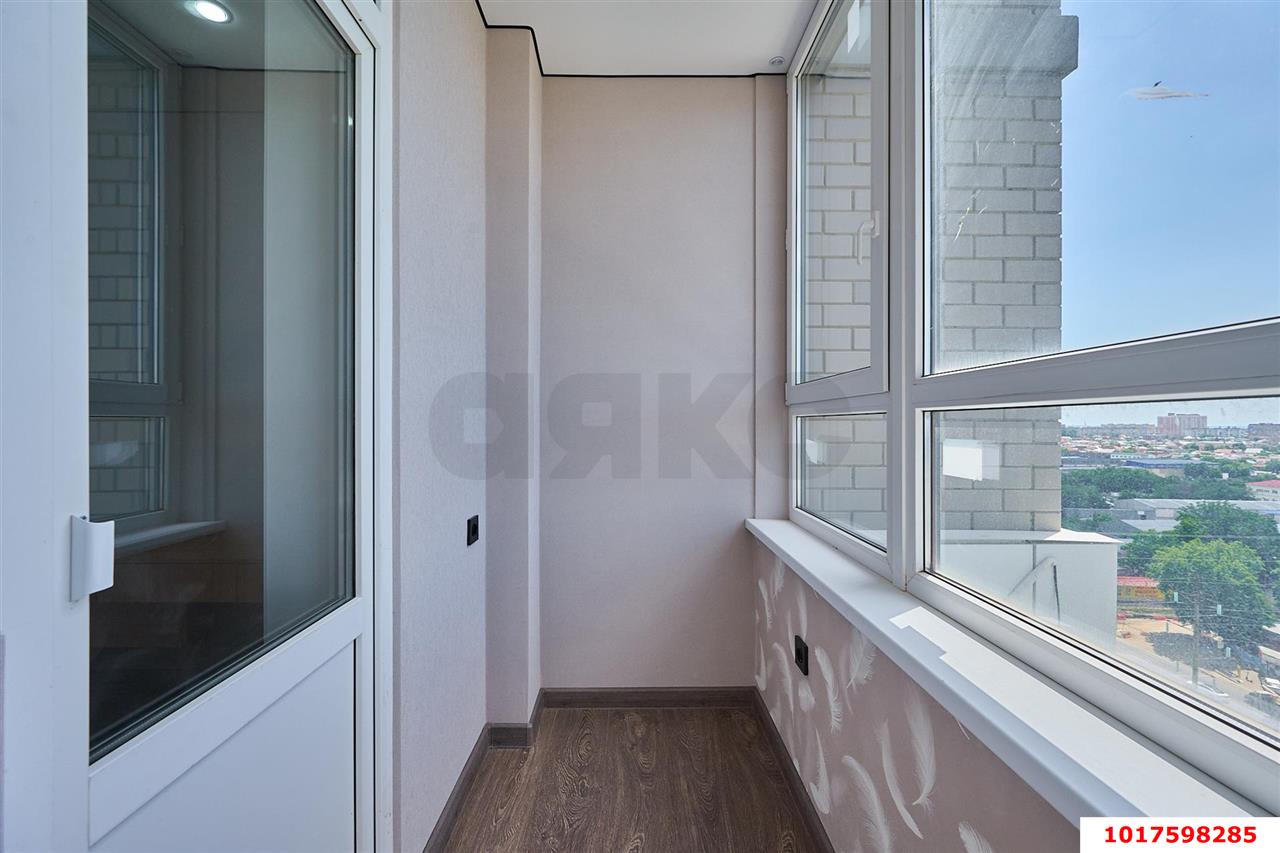 Фото №14: 3-комнатная квартира <span class="whitespace-nowrap">82 м²</span>, <span class="whitespace-nowrap">13/24 эт.</span> - Краснодар, Карасунский внутригородской округ, Камвольно-суконный Комбинат, мкр. ЖК Урал, ул. Уральская, 87/7
