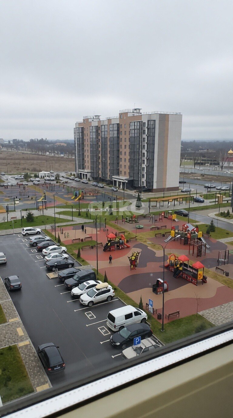 Фото №8: 2-комнатная квартира <span class="whitespace-nowrap">62 м²</span>, <span class="whitespace-nowrap">7/9 эт.</span> - Майкоп, ул. Олега Цокова, 2