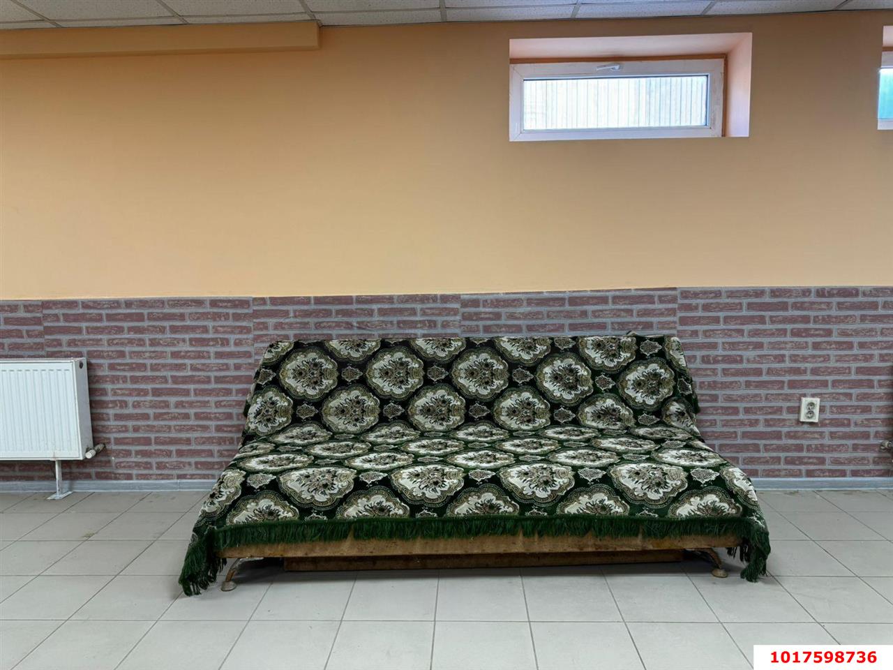 Фото №4: Офисное помещение <span class="whitespace-nowrap">67 м²</span>, <span class="whitespace-nowrap">4 эт.</span> - Краснодар, Карасунский внутригородской округ, ж/р Новознаменский, ул. Есенина, 30Б