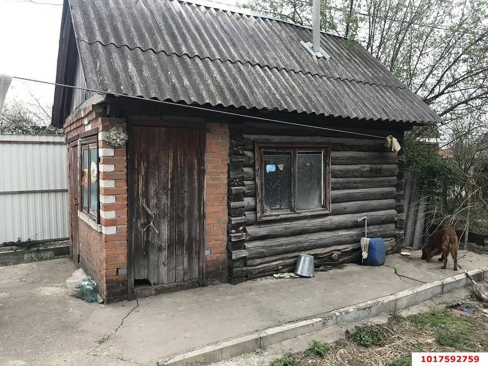 Фото №13: Дом <span class="whitespace-nowrap">112 м²</span> <span class="whitespace-nowrap">+ 4.3 сот.</span>, <span class="whitespace-nowrap">2 эт.</span> - Знаменский, Карасунский внутригородской округ, мкр. дачное товарищество Гидростроитель, ул. Гидростроителей, 42