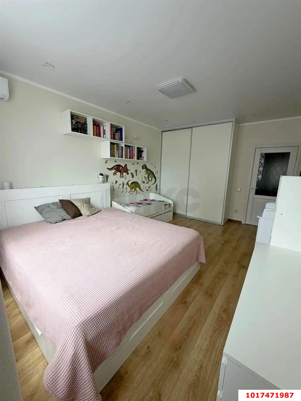 Фото №7: 1-комнатная квартира <span class="whitespace-nowrap">43 м²</span>, <span class="whitespace-nowrap">12/22 эт.</span> - Краснодар, Карасунский внутригородской округ, мкр. Почтовый, ул. имени Валерия Гассия, 5