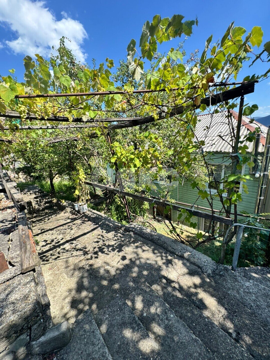 Фото №8: Часть дома <span class="whitespace-nowrap">58 м²</span> <span class="whitespace-nowrap">+ 3.4 сот.</span>, <span class="whitespace-nowrap">2 эт.</span> - Туапсе, ул. Полетаева