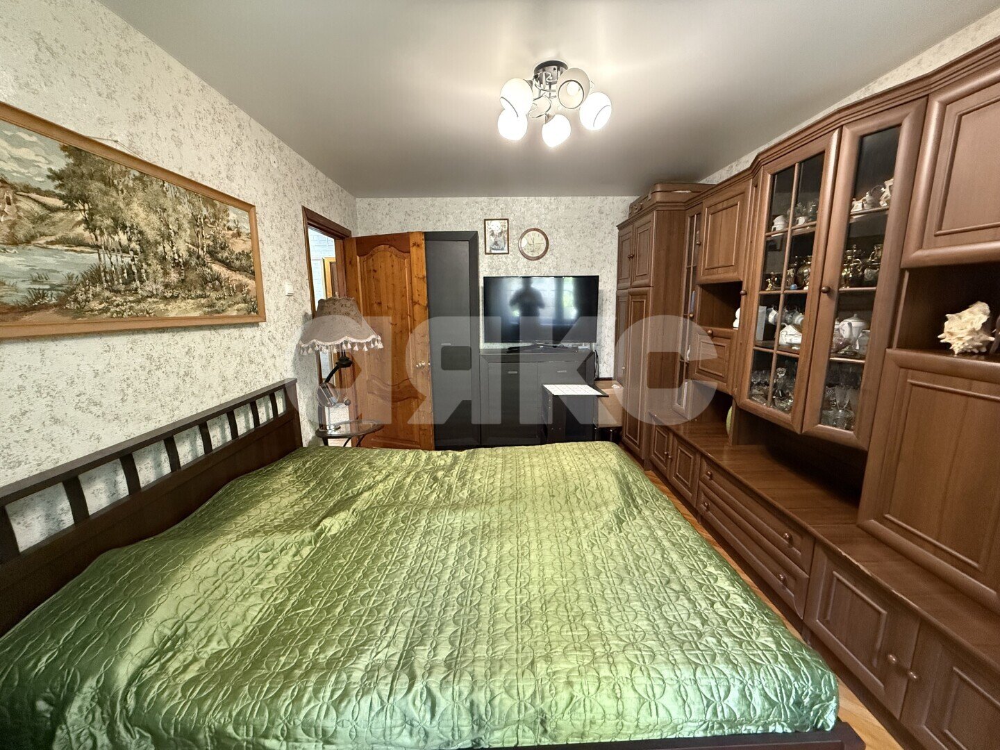 Фото №1: 3-комнатная квартира <span class="whitespace-nowrap">60 м²</span>, <span class="whitespace-nowrap">1/5 эт.</span> - Туапсе, ул. Войкова, 19