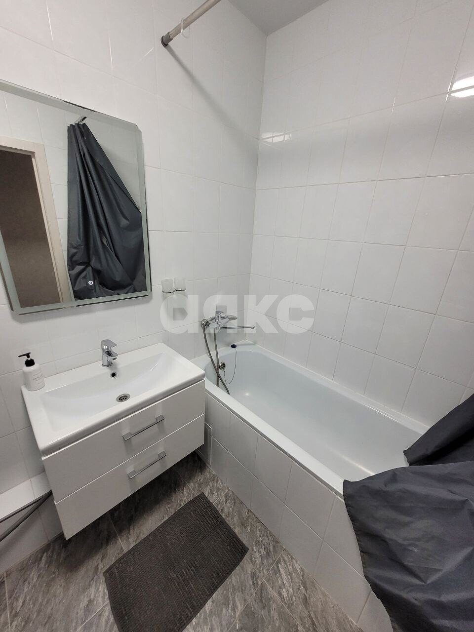 Фото №10: 2-комнатная квартира <span class="whitespace-nowrap">55 м²</span>, <span class="whitespace-nowrap">16/21 эт.</span> - Туапсе, мкр. жилой комплекс Форт Адмирал, ул. Портовиков, 39/3