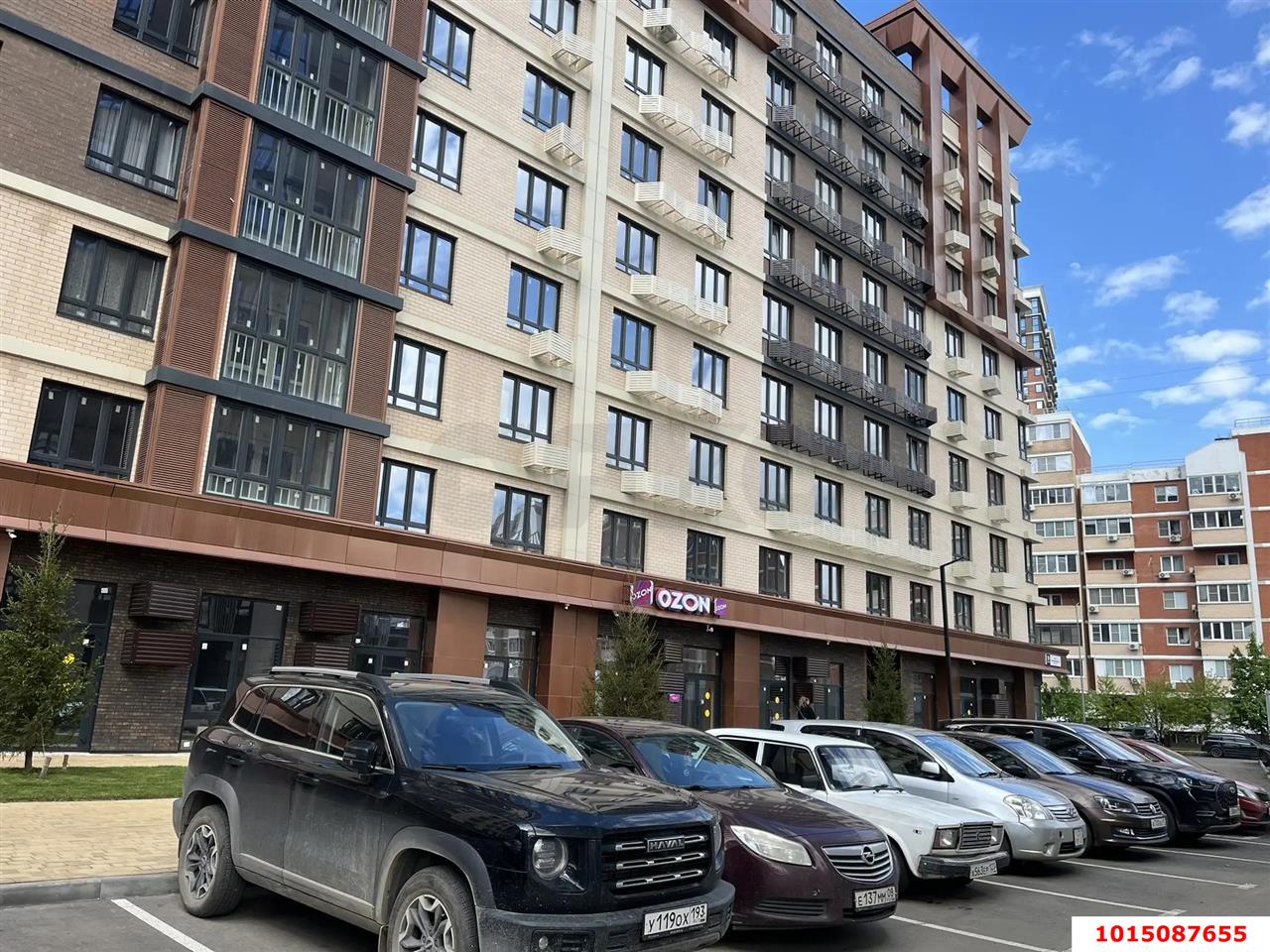 Фото №2: Торговое помещение <span class="whitespace-nowrap">79 м²</span>, <span class="whitespace-nowrap">1/9 эт.</span> - Краснодар, Прикубанский внутригородской округ, мкр. Парк Победы, ул. имени Героя Дангиреева, 4к3