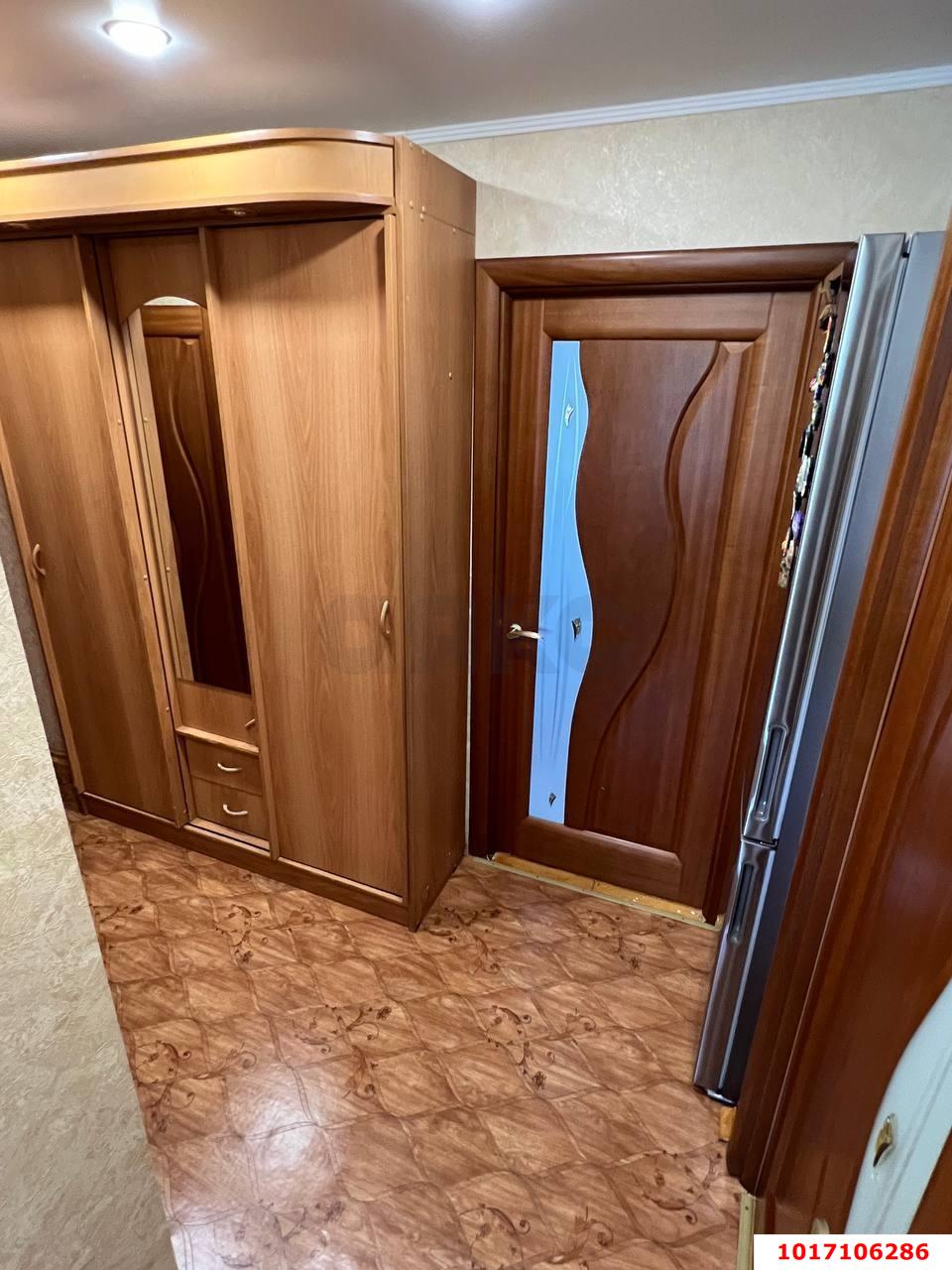 Фото №18: 3-комнатная квартира <span class="whitespace-nowrap">60 м²</span>, <span class="whitespace-nowrap">4/5 эт.</span> - Краснодар, Центральный внутригородской округ, мкр. Центральный, ул. Братьев Дроздовых, 29