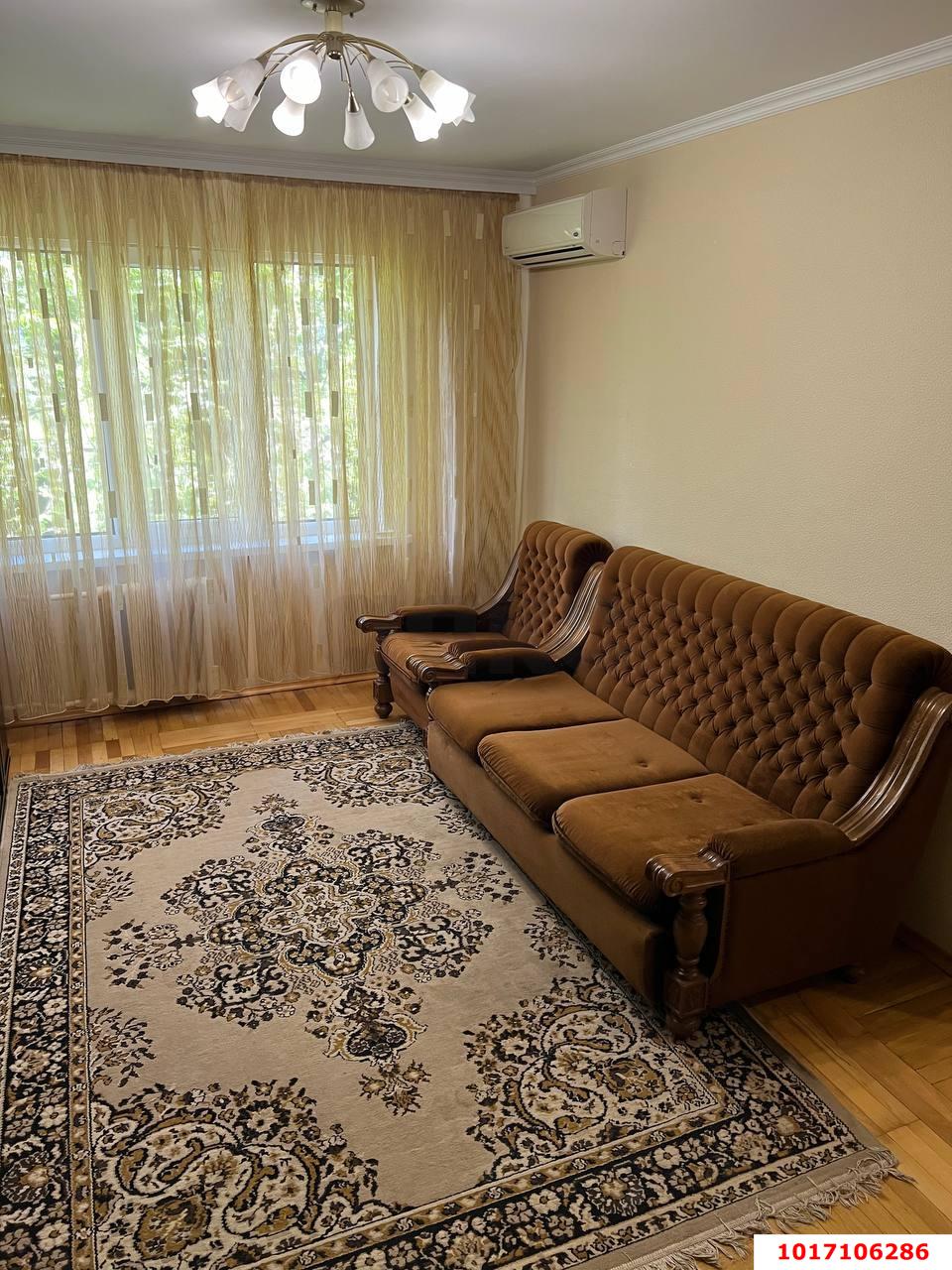 Фото №9: 3-комнатная квартира <span class="whitespace-nowrap">60 м²</span>, <span class="whitespace-nowrap">4/5 эт.</span> - Краснодар, Центральный внутригородской округ, мкр. Центральный, ул. Братьев Дроздовых, 29