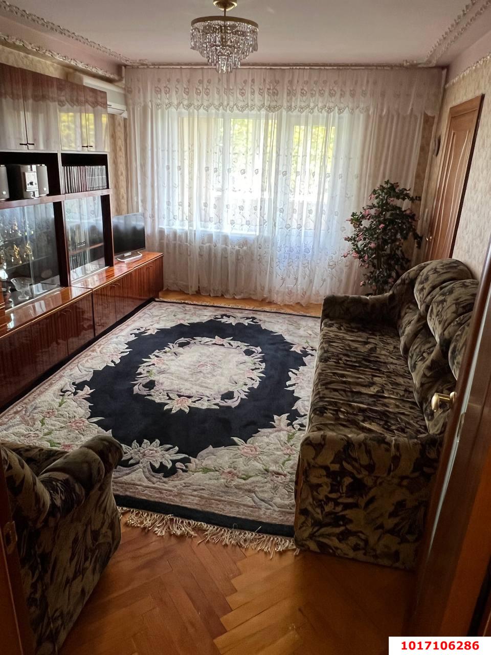 Фото №7: 3-комнатная квартира <span class="whitespace-nowrap">60 м²</span>, <span class="whitespace-nowrap">4/5 эт.</span> - Краснодар, Центральный внутригородской округ, мкр. Центральный, ул. Братьев Дроздовых, 29