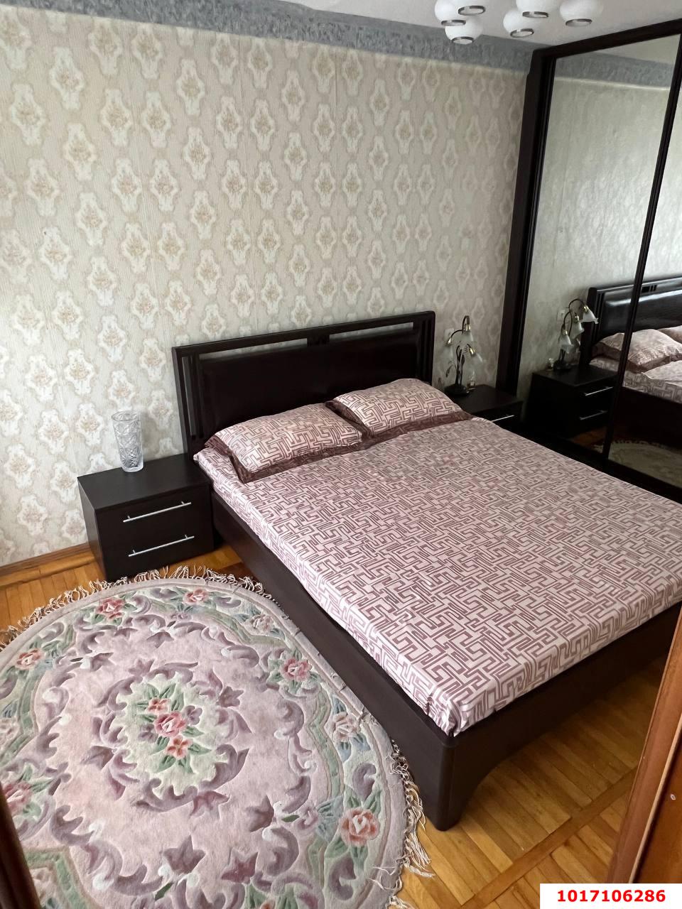 Фото №4: 3-комнатная квартира <span class="whitespace-nowrap">60 м²</span>, <span class="whitespace-nowrap">4/5 эт.</span> - Краснодар, Центральный внутригородской округ, мкр. Центральный, ул. Братьев Дроздовых, 29