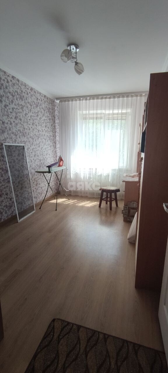 Фото №2: 2-комнатная квартира <span class="whitespace-nowrap">45 м²</span>, <span class="whitespace-nowrap">1/9 эт.</span> - Мариуполь, р. Левобережный, пр-кт Ленинградский