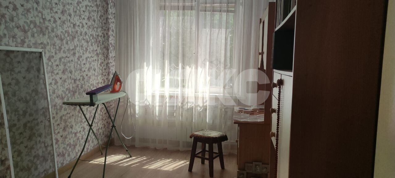 Фото №3: 2-комнатная квартира <span class="whitespace-nowrap">45 м²</span>, <span class="whitespace-nowrap">1/9 эт.</span> - Мариуполь, р. Левобережный, пр-кт Ленинградский
