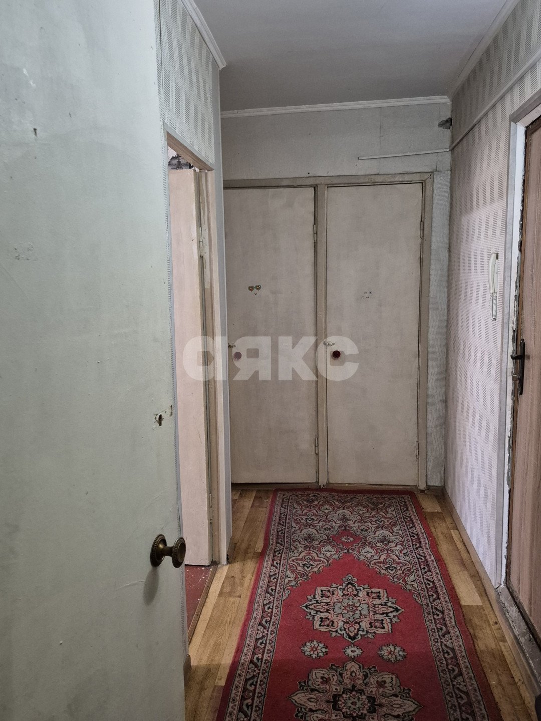 Фото №6: 2-комнатная квартира <span class="whitespace-nowrap">46 м²</span>, <span class="whitespace-nowrap">1/9 эт.</span> - Мариуполь, Жовтневый, мкр. Западный, ул. 60 лет СССР, 8