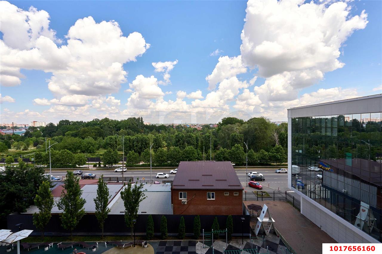 Фото №11: 1-комнатная квартира <span class="whitespace-nowrap">40 м²</span>, <span class="whitespace-nowrap">6/25 эт.</span> - Краснодар, Карасунский внутригородской округ, ж/м Пашковский, ул. Бородинская, 156/2