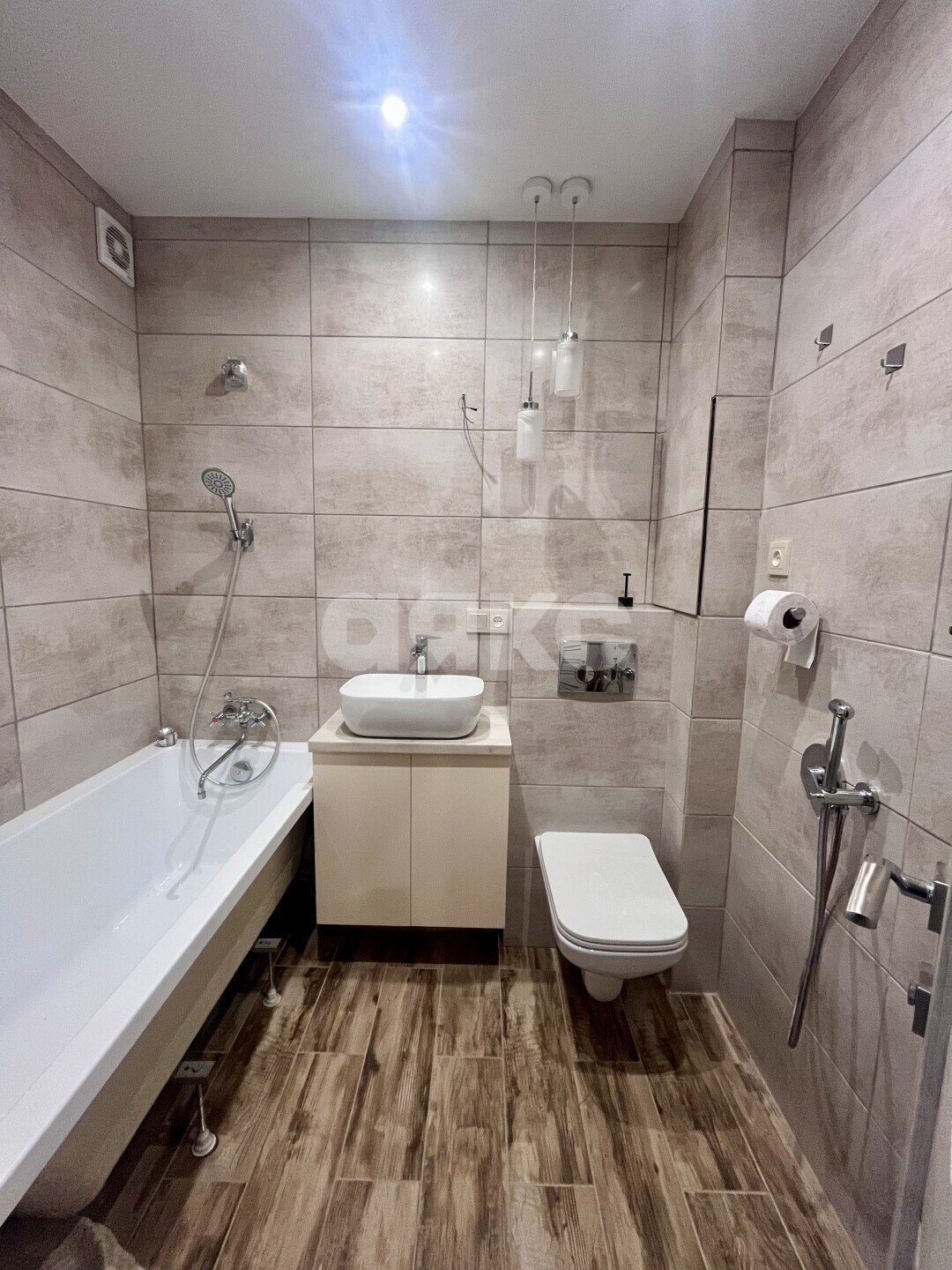 Фото №10: 3-комнатная квартира <span class="whitespace-nowrap">56 м²</span>, <span class="whitespace-nowrap">5/9 эт.</span> - Мариуполь, Левобережный, мкр. Восточный, ул. Олимпийская, 165