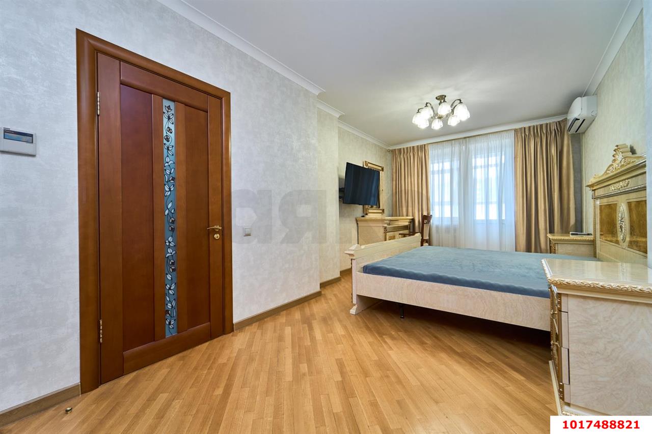 Фото №12: 5+-комнатная квартира <span class="whitespace-nowrap">200 м²</span>, <span class="whitespace-nowrap">10/14 эт.</span> - Краснодар, Прикубанский внутригородской округ, Отделение № 1 совхоза Солнечный, мкр. Фестивальный, ул. Атарбекова, 5