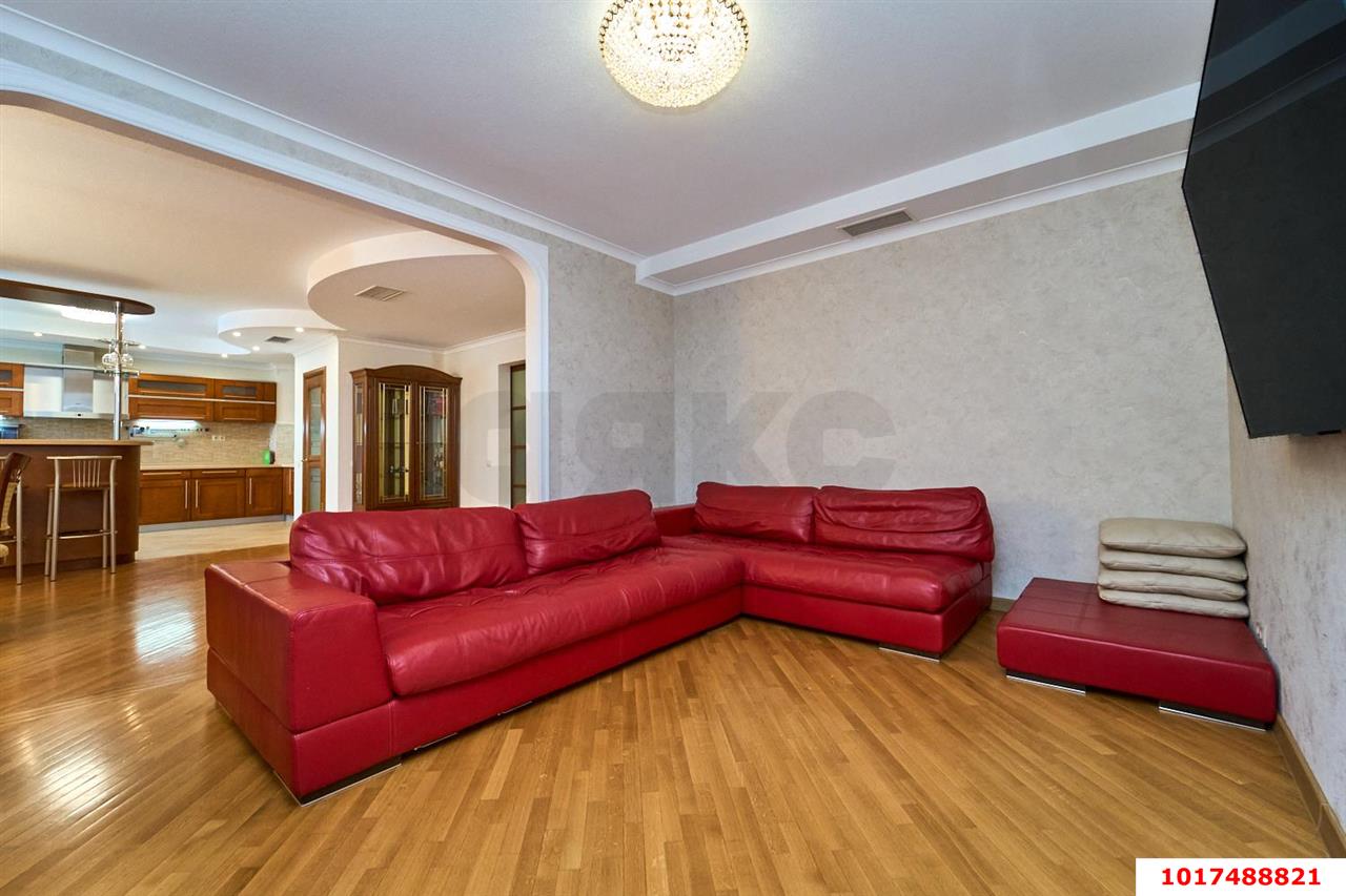 Фото №7: 5+-комнатная квартира <span class="whitespace-nowrap">200 м²</span>, <span class="whitespace-nowrap">10/14 эт.</span> - Краснодар, Прикубанский внутригородской округ, Отделение № 1 совхоза Солнечный, мкр. Фестивальный, ул. Атарбекова, 5