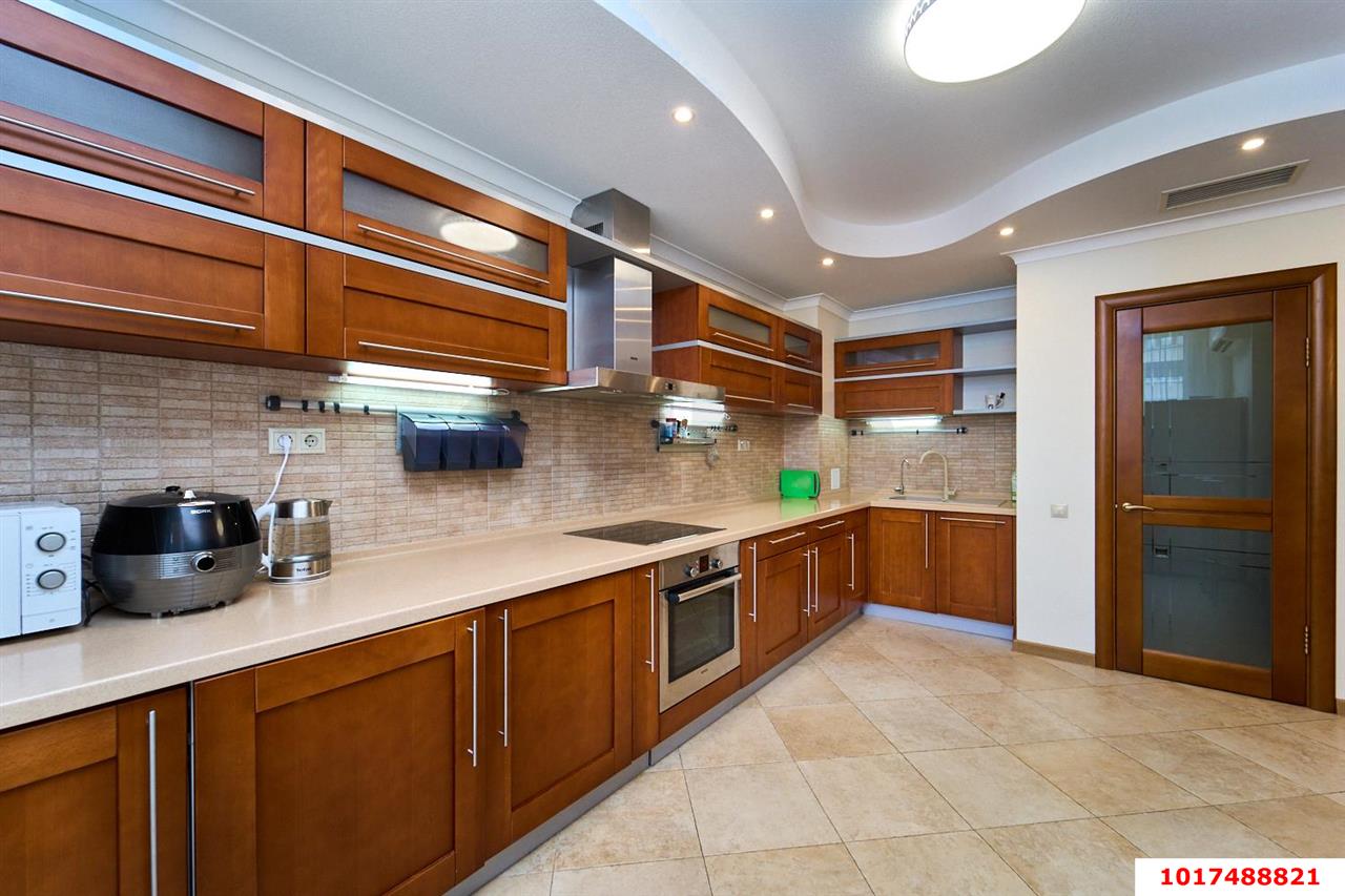 Фото №6: 5+-комнатная квартира <span class="whitespace-nowrap">200 м²</span>, <span class="whitespace-nowrap">10/14 эт.</span> - Краснодар, Прикубанский внутригородской округ, Отделение № 1 совхоза Солнечный, мкр. Фестивальный, ул. Атарбекова, 5