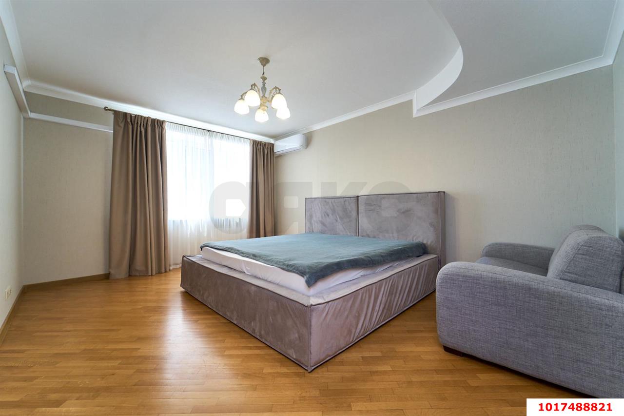 Фото №14: 5+-комнатная квартира <span class="whitespace-nowrap">200 м²</span>, <span class="whitespace-nowrap">10/14 эт.</span> - Краснодар, Прикубанский внутригородской округ, Отделение № 1 совхоза Солнечный, мкр. Фестивальный, ул. Атарбекова, 5