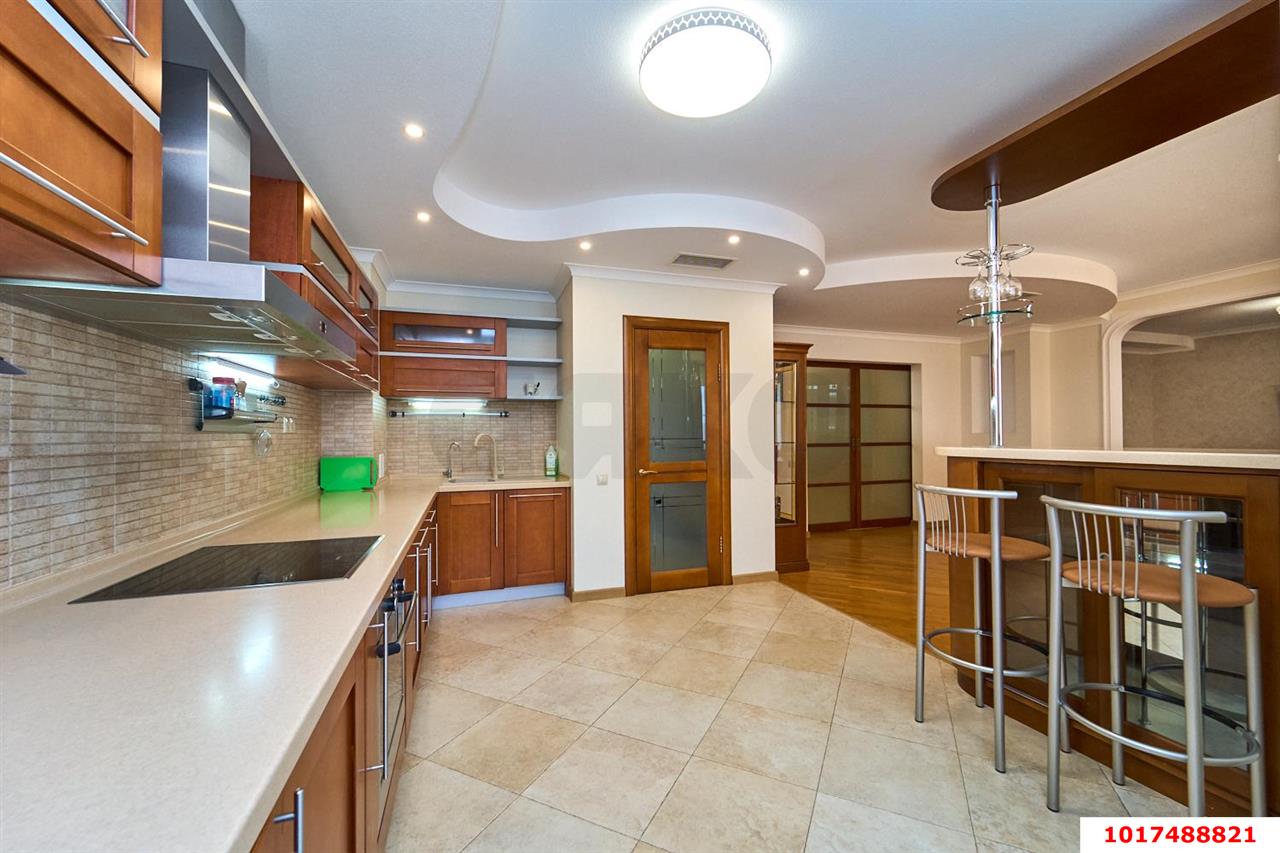 Фото №5: 5+-комнатная квартира <span class="whitespace-nowrap">200 м²</span>, <span class="whitespace-nowrap">10/14 эт.</span> - Краснодар, Прикубанский внутригородской округ, Отделение № 1 совхоза Солнечный, мкр. Фестивальный, ул. Атарбекова, 5