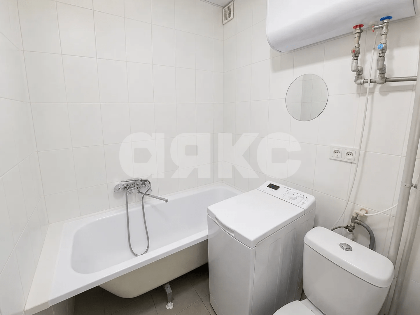 Фото №5: 1-комнатная квартира <span class="whitespace-nowrap">29 м²</span>, <span class="whitespace-nowrap">5/5 эт.</span> - Мариуполь, р. Ильичёвский, пр-кт Металлургов, 196