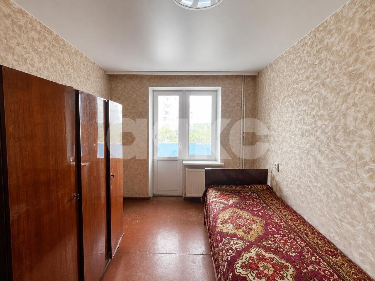 Фото №3: 2-комнатная квартира <span class="whitespace-nowrap">50 м²</span>, <span class="whitespace-nowrap">4/9 эт.</span> - Мариуполь, р. Жовтневый, ул. Административная площадь