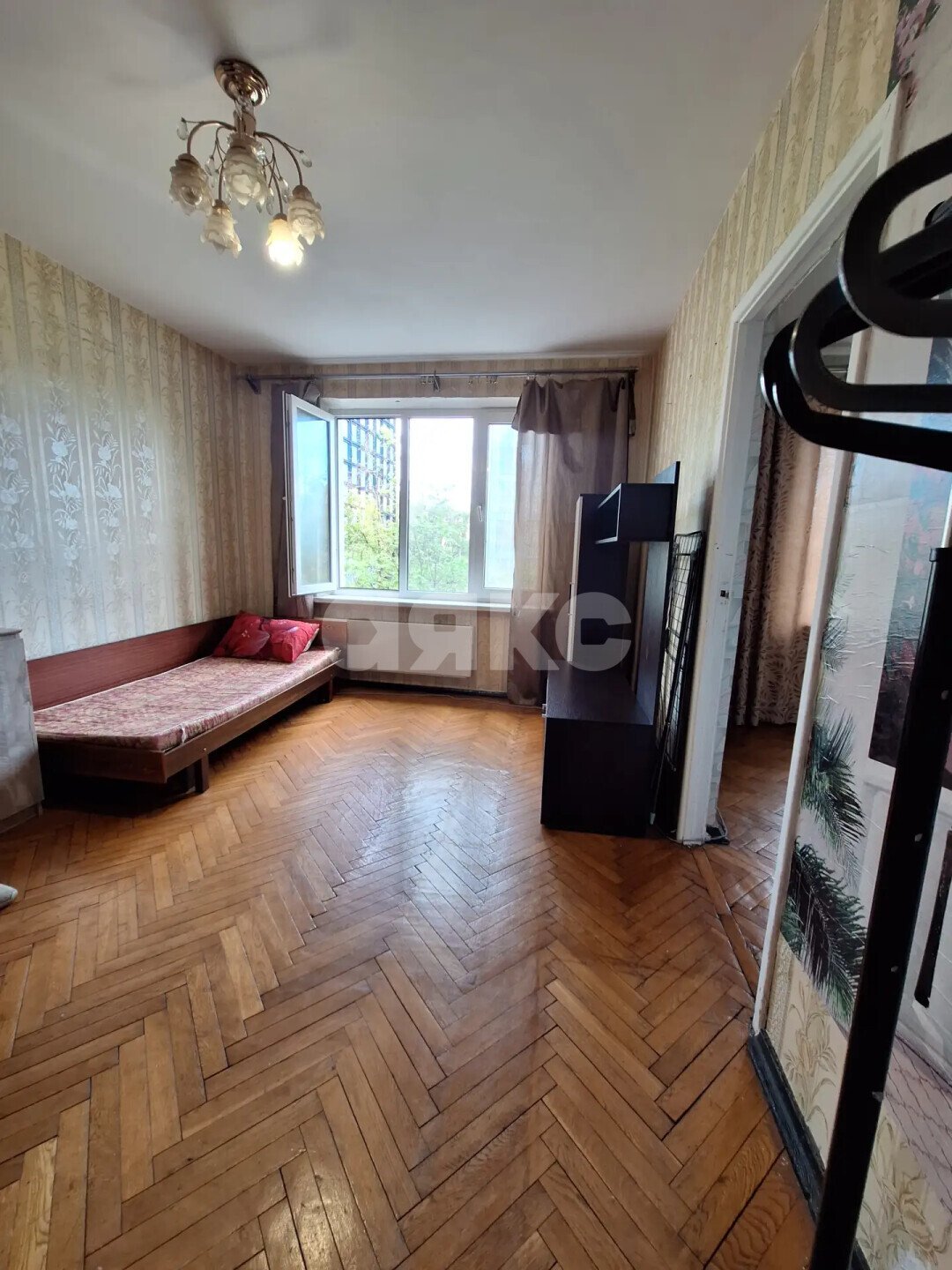 Фото №5: 3-комнатная квартира <span class="whitespace-nowrap">49 м²</span>, <span class="whitespace-nowrap">4/9 эт.</span> - Москва, ул. 2-я Хуторская, 27