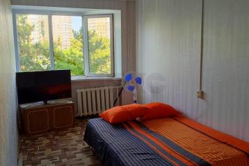 Фото №1: 1-комнатная квартира <span class="whitespace-nowrap">33 м²</span>, <span class="whitespace-nowrap">4/9 эт.</span> - Краснодар, мкр. Черёмушки, ул. Селезнёва, 174
