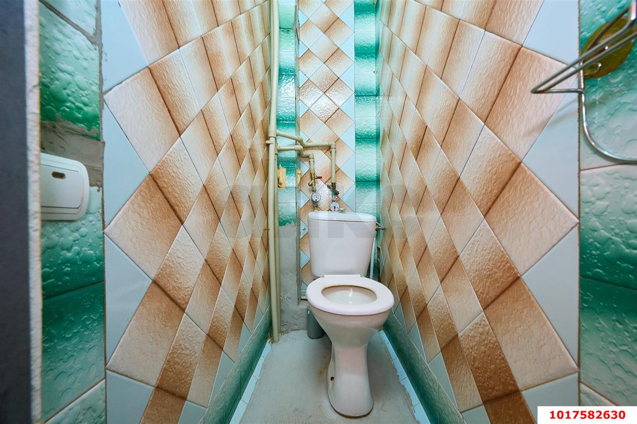 Фото №9: 2-комнатная квартира <span class="whitespace-nowrap">47 м²</span>, <span class="whitespace-nowrap">1/5 эт.</span> - Краснодар, Прикубанский внутригородской округ, мкр. Фестивальный, ул. Герцена, 188