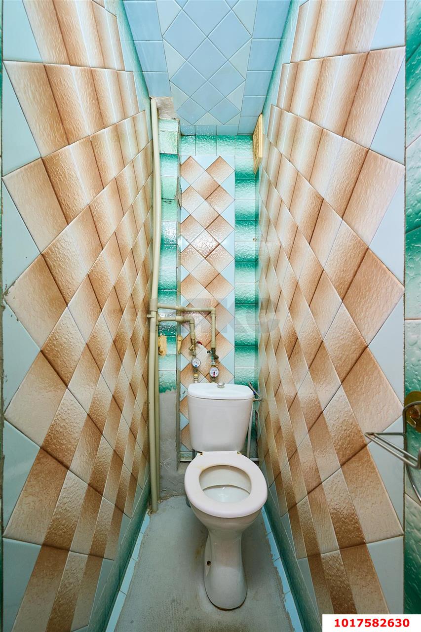 Фото №8: 2-комнатная квартира <span class="whitespace-nowrap">47 м²</span>, <span class="whitespace-nowrap">1/5 эт.</span> - Краснодар, Прикубанский внутригородской округ, мкр. Фестивальный, ул. Герцена, 188